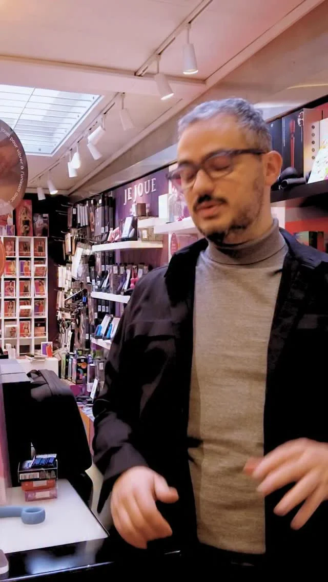 Allier plaisir et protection contre les Infections Sexuellement Transmissibles (IST) ? Oh ouiiiiiiii ! 💓 

Adnane Kabaj* partage ses conseils, astuces et infos 💡

*s*x educator et cofondateur @Lovelysinsbe / Inty Essential
#plaisir #prevention #ist #santé #amour