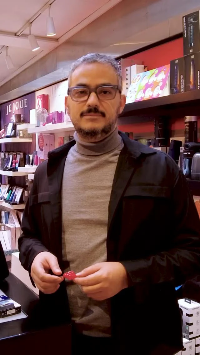 Vous connaissiez ces types de préservatif ? 😍  Voilà un petit aperçu de la multitude de préservatifs fun qui existent, avec Adnane Kabaj, S*x Educator, cofondateur de @Lovelysinsbe / Inty Essentials #santé #plaisir #protection #preservatif #ist